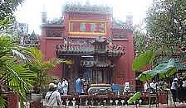 Emperor Jade Pagoda, HCM City